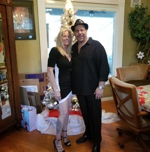 Meet your Posher, Gloria